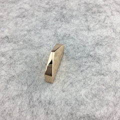 Hot Sale Custom Gold Metal Tassel Cap for Bags